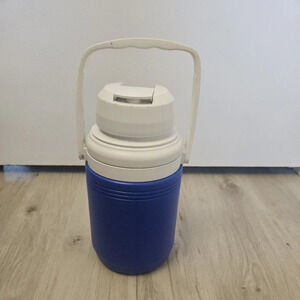 Coleman Thermos Beverage Cooler 1.5 Liter with Handle